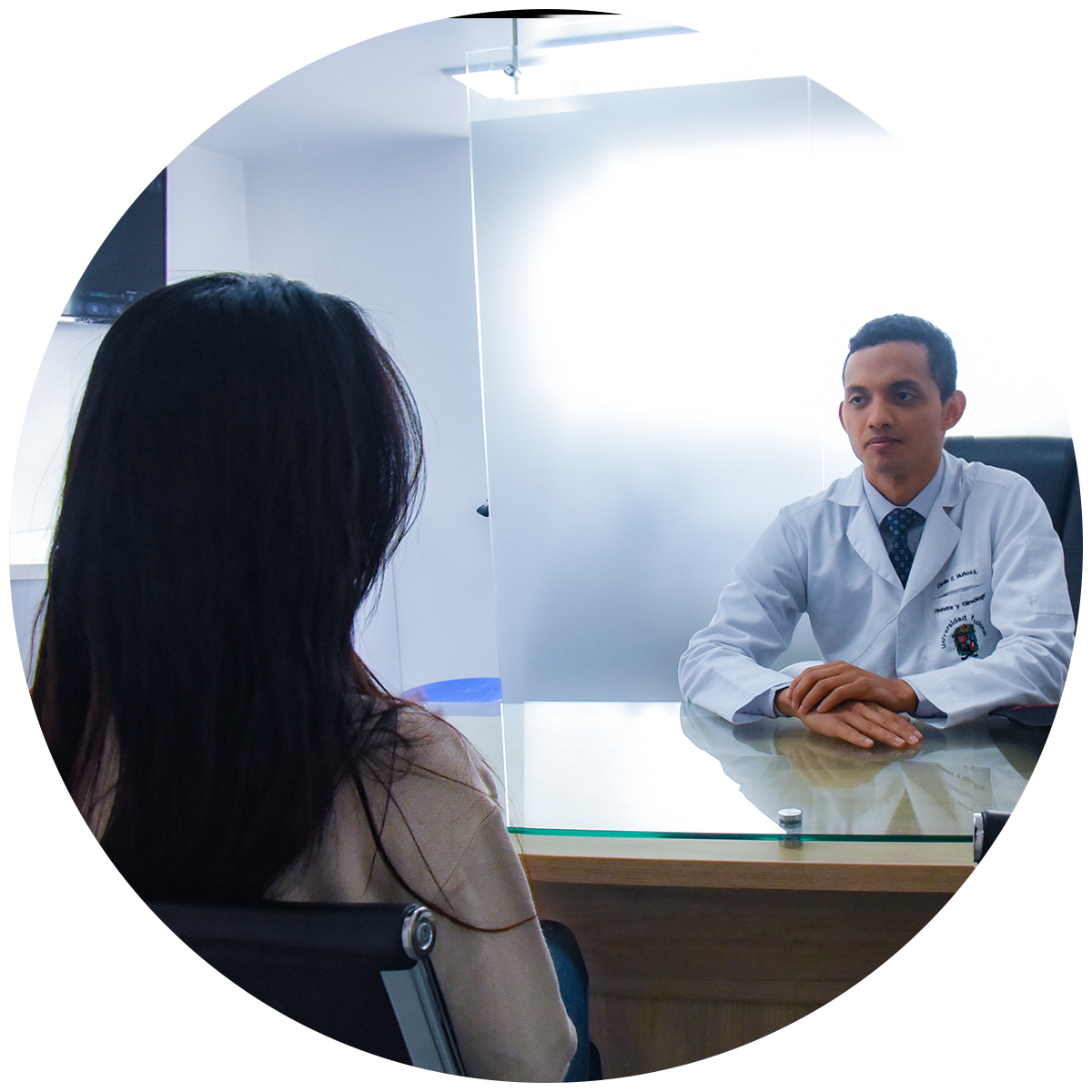 Consulta ginecológica integral en Bogotá con el Dr. Camilo Muñoz